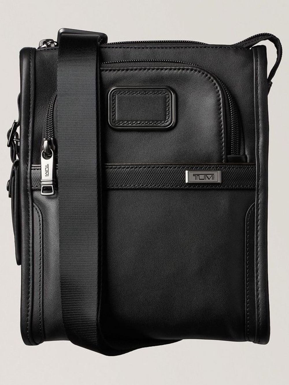 TUMI Alpha 3 Small Leather Pocket Bag